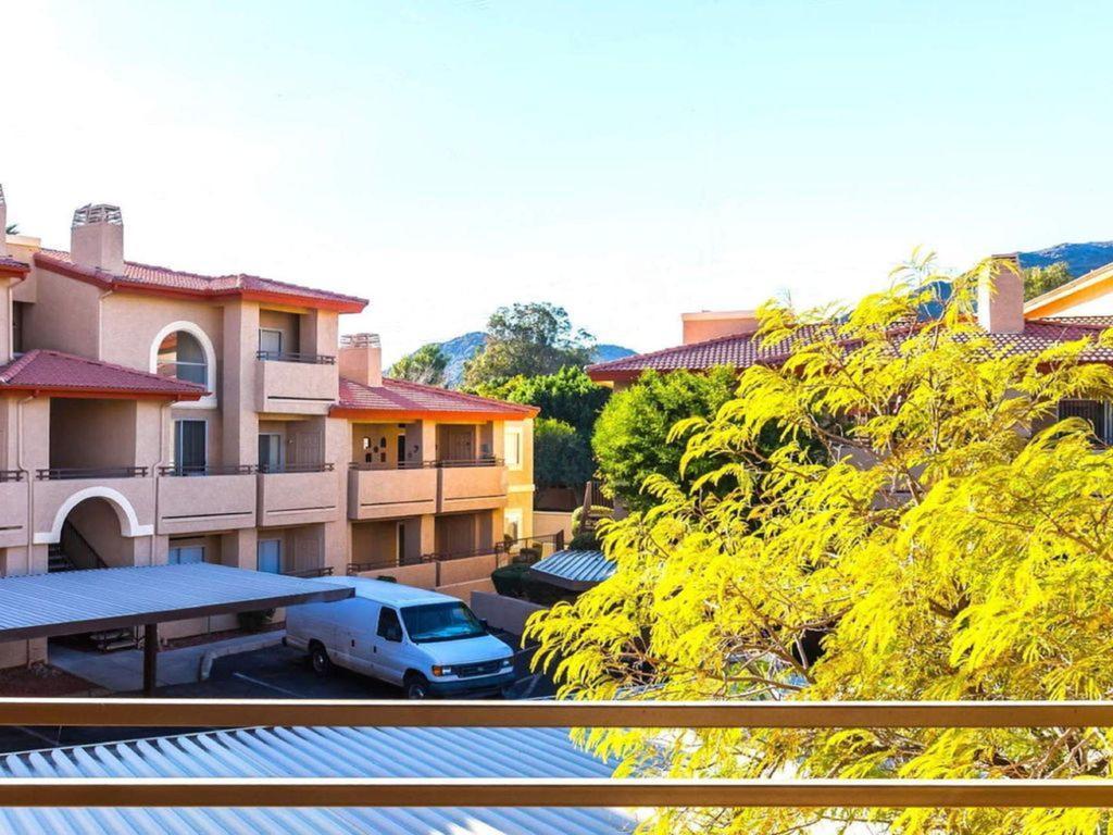 Private Resort Community Surrounded By Mountains W/3 Pool-Spa Complexes, All Heated & Open 24/7/365! Phoenix Habitación foto